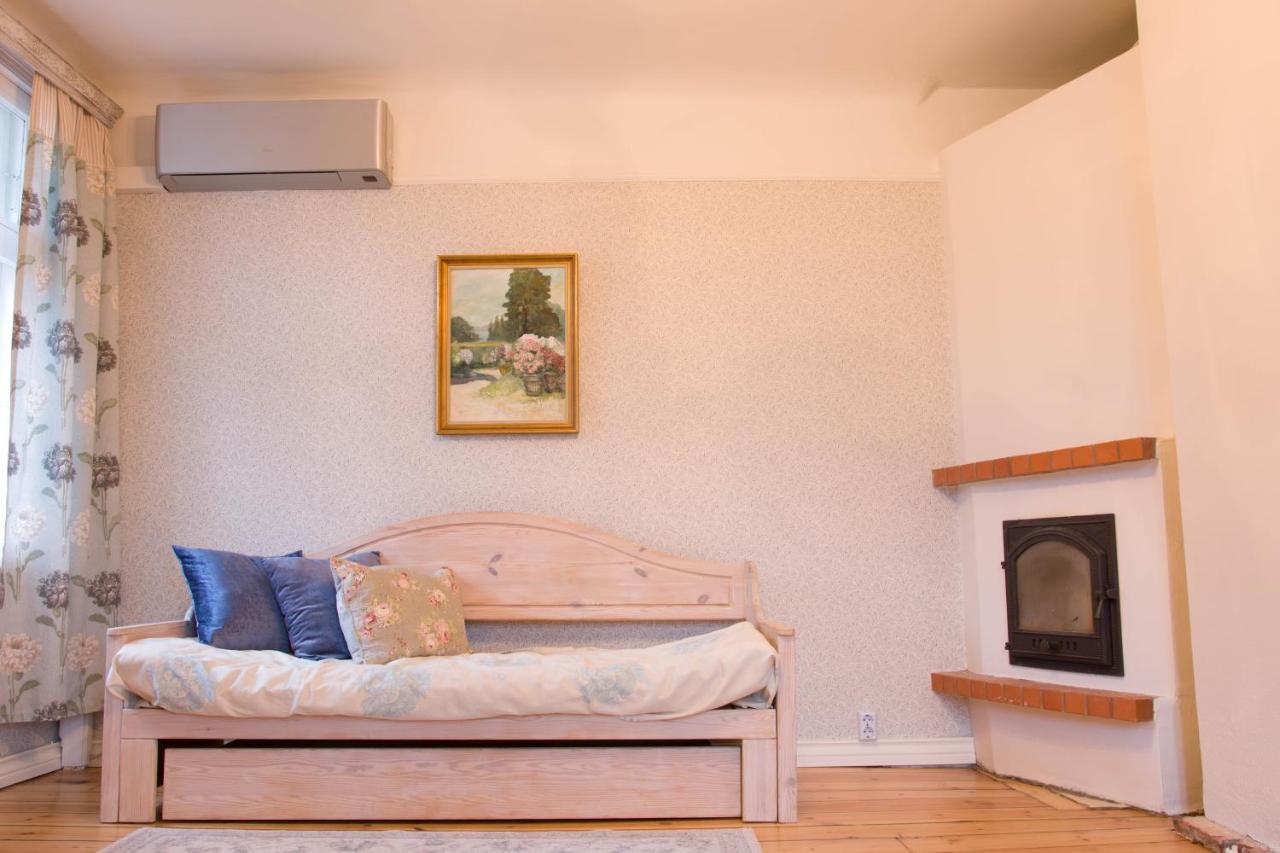 Villa Tammsaare Parnu Ngoại thất bức ảnh